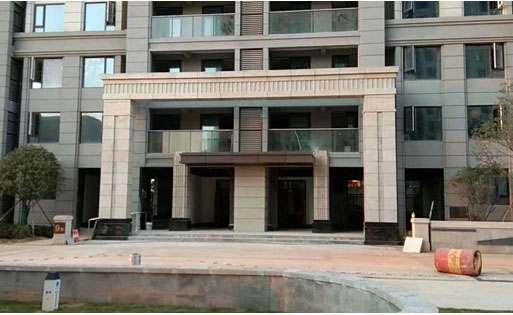 世茂龍灣鋼掛門(mén)樓-案例展示